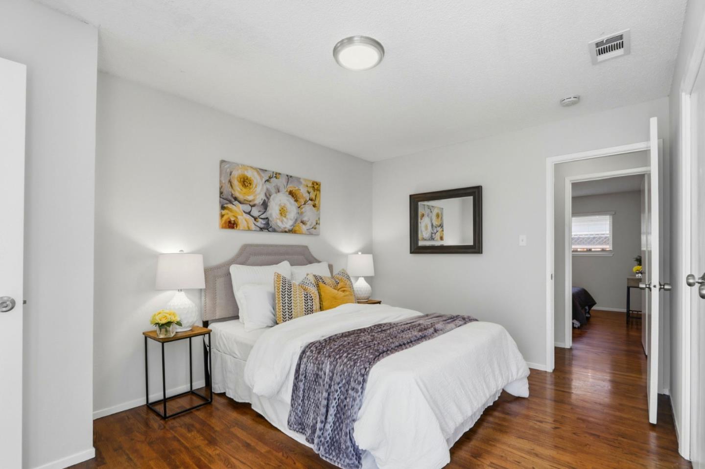 Detail Gallery Image 11 of 21 For 1598 Willowbrook Dr, San Jose,  CA 95118 - 4 Beds | 2 Baths