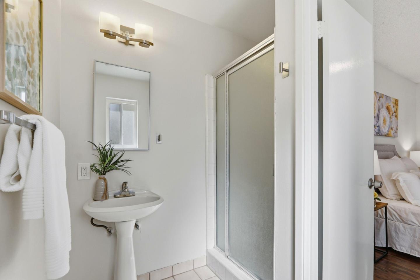 Detail Gallery Image 12 of 21 For 1598 Willowbrook Dr, San Jose,  CA 95118 - 4 Beds | 2 Baths