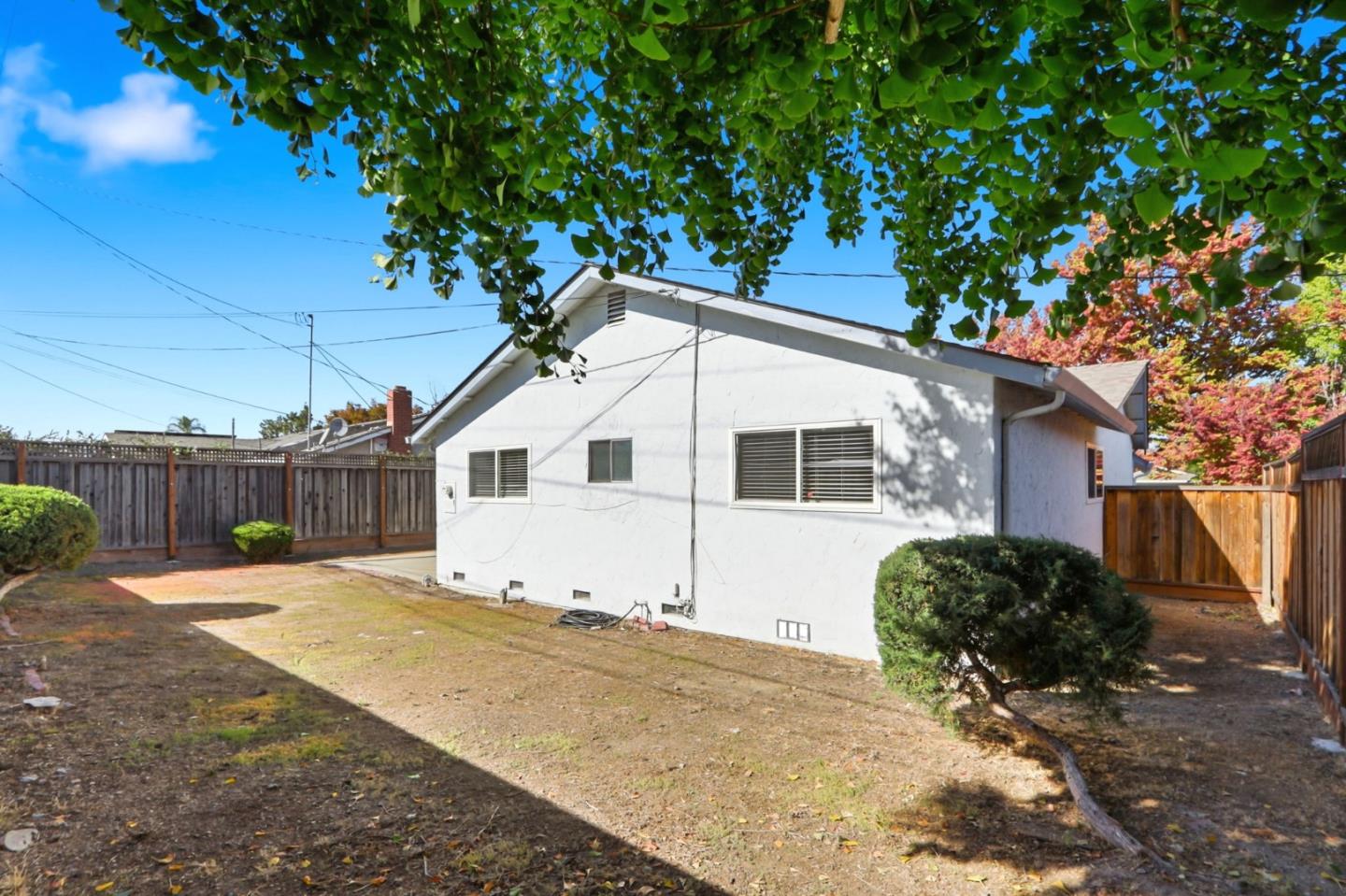 Detail Gallery Image 18 of 21 For 1598 Willowbrook Dr, San Jose,  CA 95118 - 4 Beds | 2 Baths