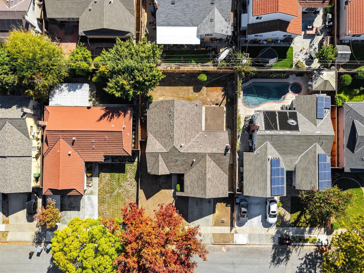 Detail Gallery Image 19 of 21 For 1598 Willowbrook Dr, San Jose,  CA 95118 - 4 Beds | 2 Baths