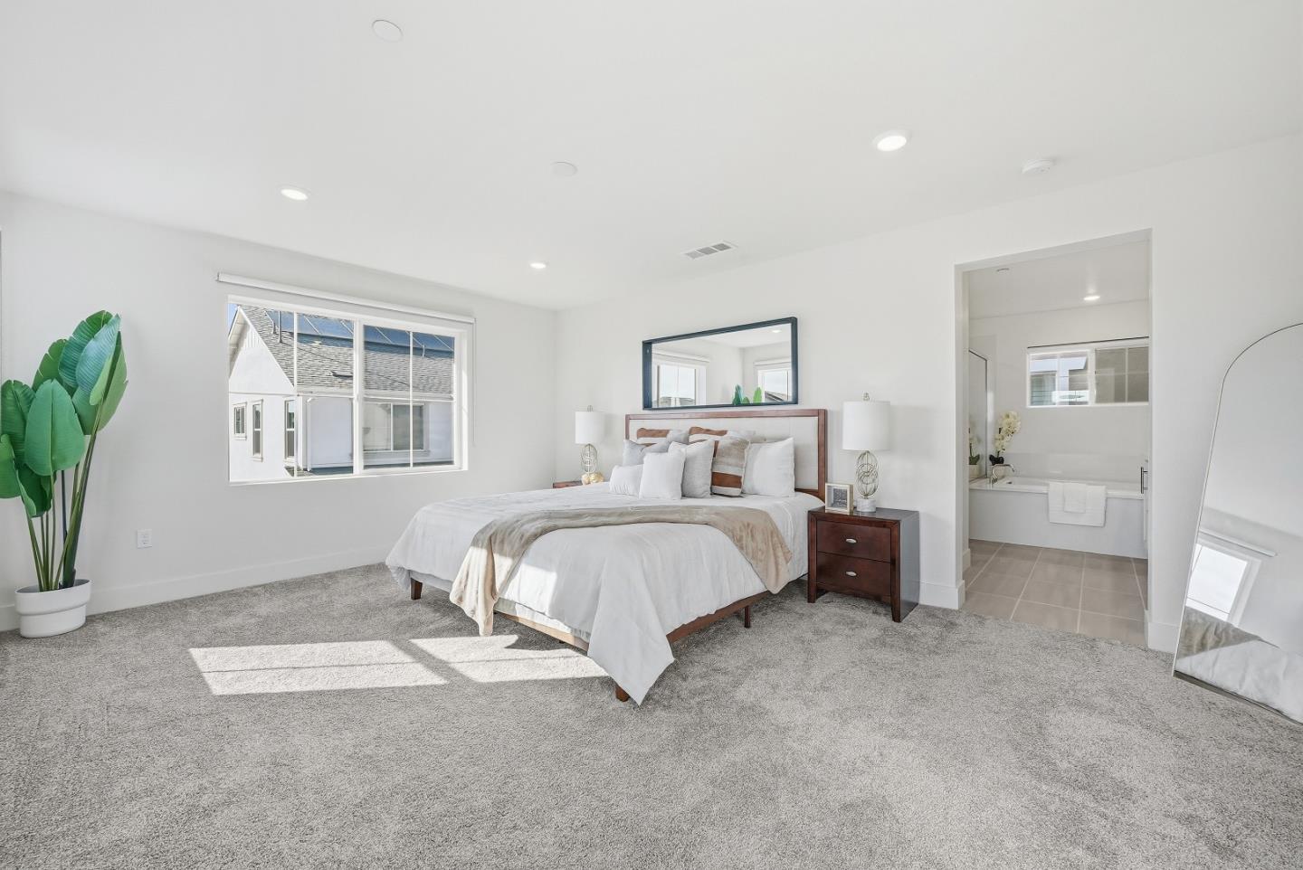 Detail Gallery Image 12 of 50 For 37119 Hickory St, Newark,  CA 94560 - 3 Beds | 3/1 Baths