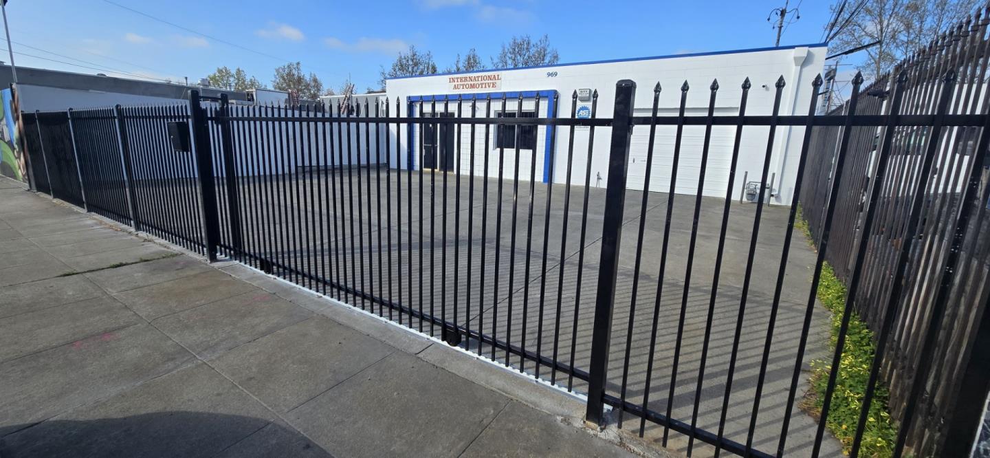 Detail Gallery Image 3 of 11 For 969 Second, San Jose,  CA 95112 - – Beds | – Baths