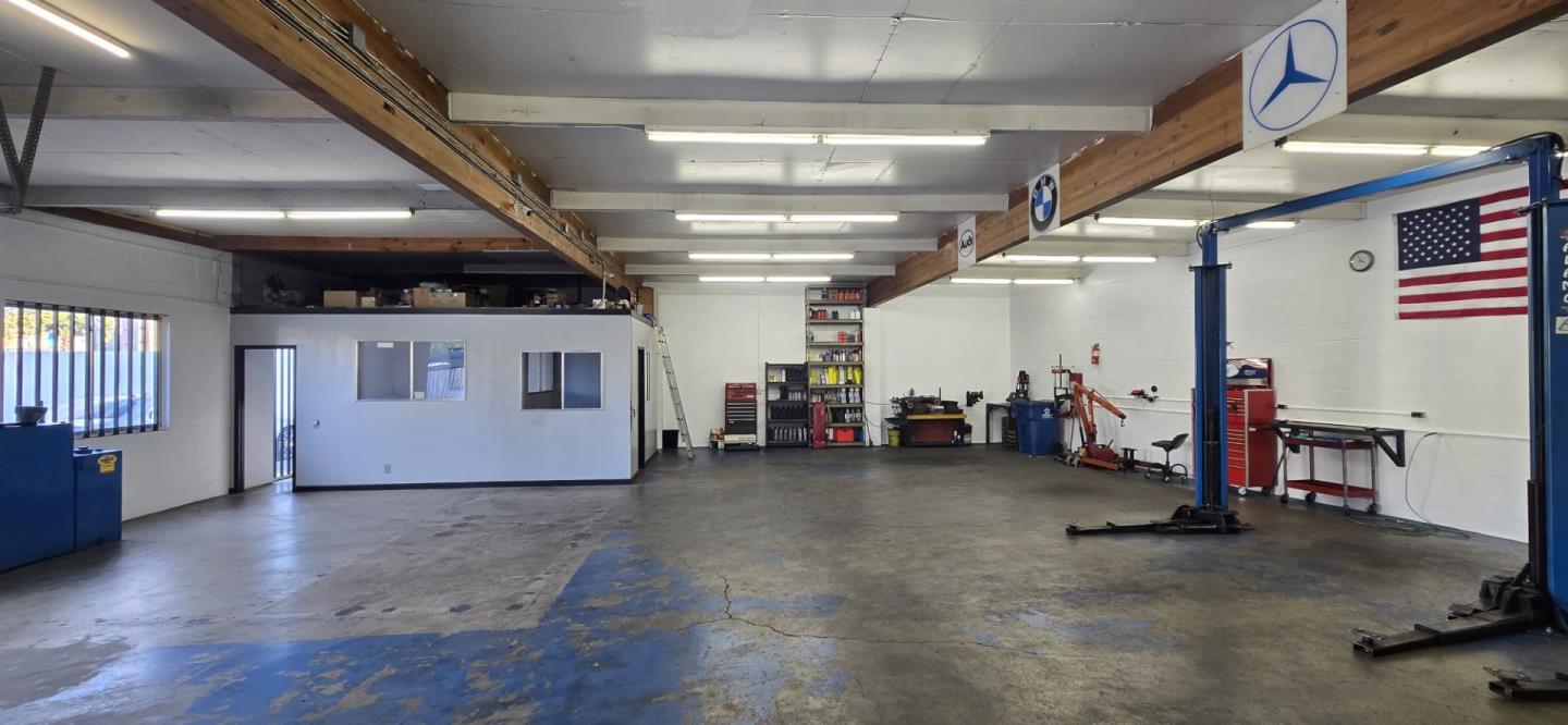 Detail Gallery Image 5 of 11 For 969 Second, San Jose,  CA 95112 - – Beds | – Baths