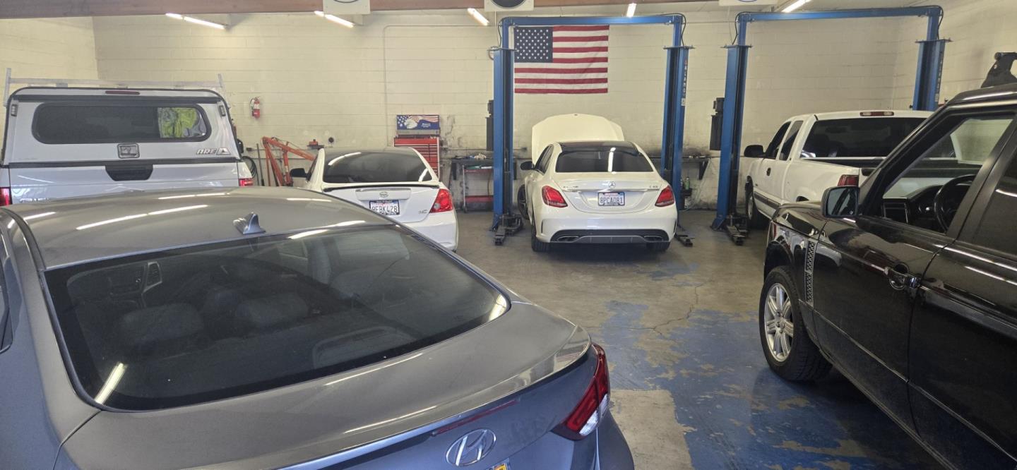 Detail Gallery Image 6 of 11 For 969 Second, San Jose,  CA 95112 - – Beds | – Baths