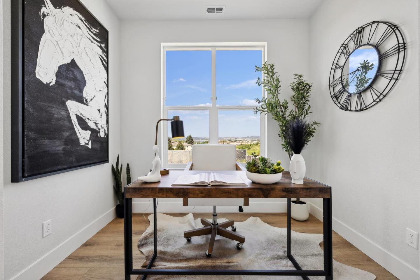 Detail Gallery Image 16 of 36 For 138 Skyline Vista Way, Watsonville,  CA 95076 - 3 Beds | 3/1 Baths