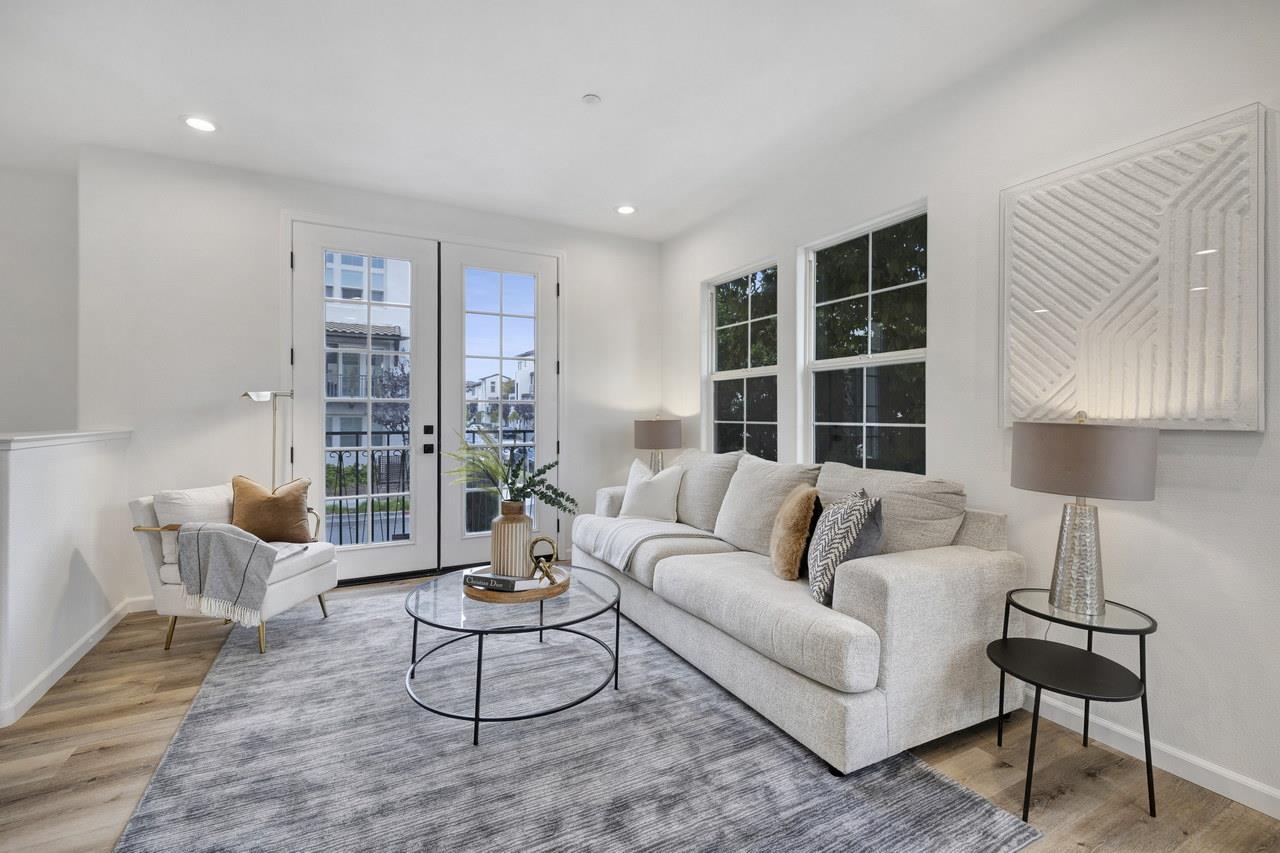 Detail Gallery Image 10 of 66 For 302 Adeline Ave, San Jose,  CA 95136 - 3 Beds | 3/1 Baths