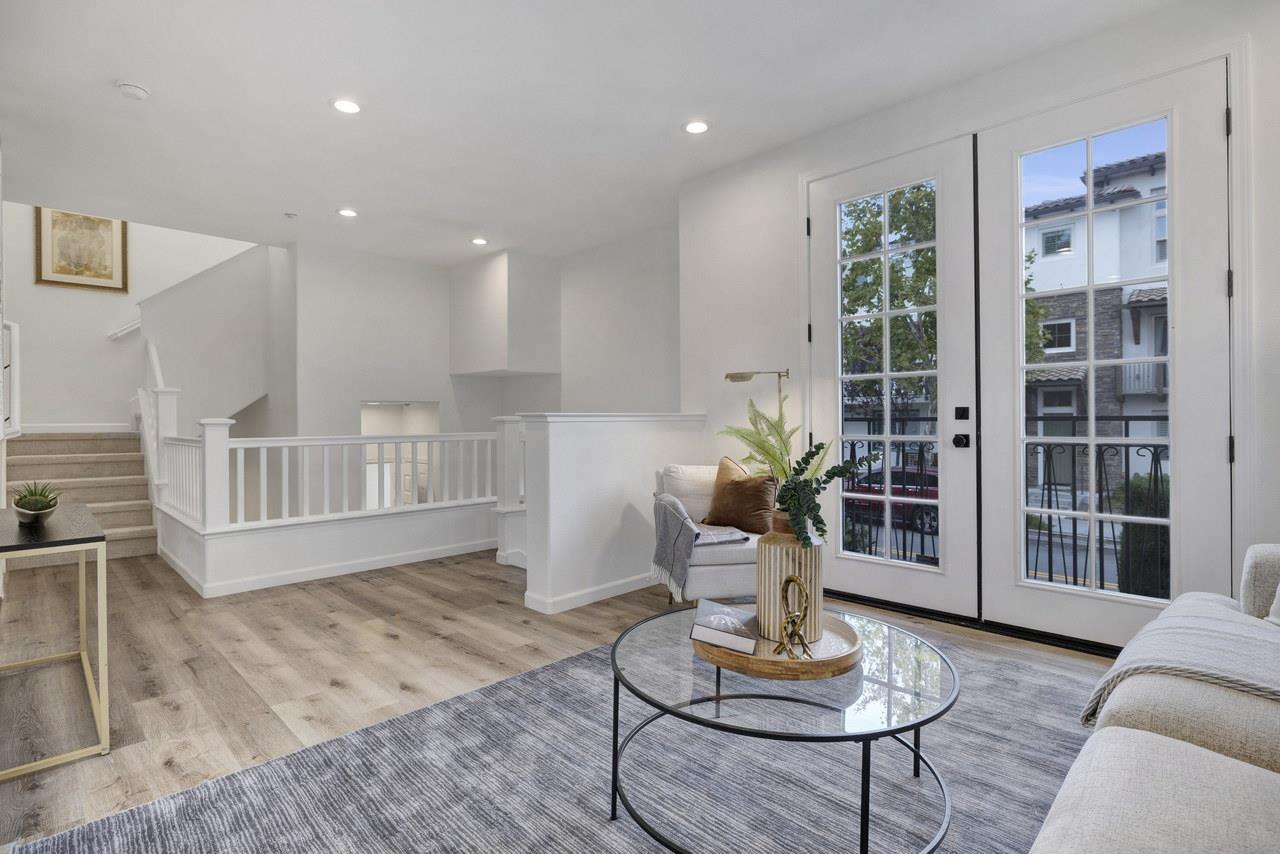 Detail Gallery Image 11 of 66 For 302 Adeline Ave, San Jose,  CA 95136 - 3 Beds | 3/1 Baths