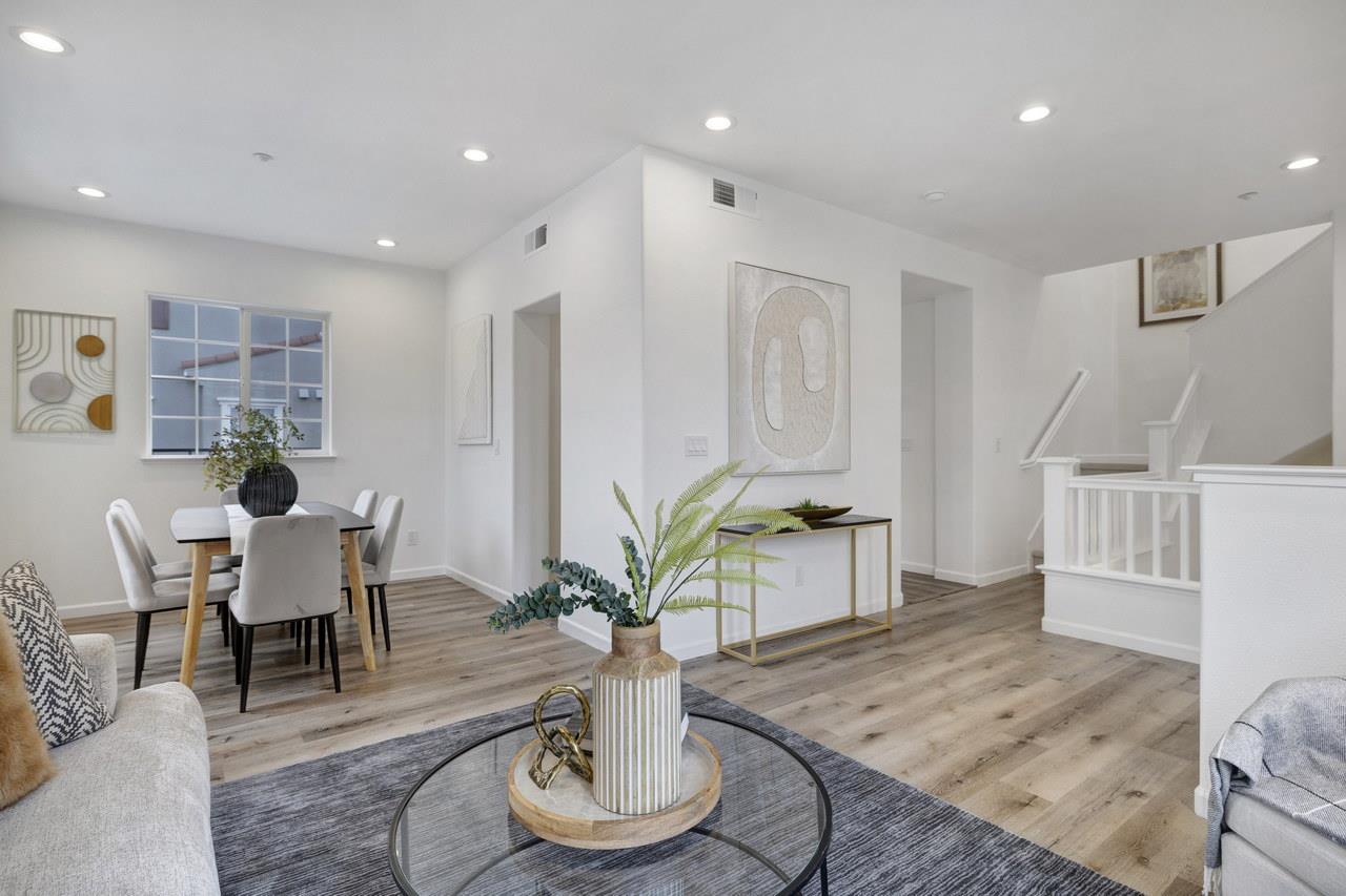 Detail Gallery Image 14 of 66 For 302 Adeline Ave, San Jose,  CA 95136 - 3 Beds | 3/1 Baths