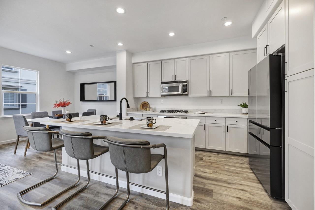 Detail Gallery Image 20 of 66 For 302 Adeline Ave, San Jose,  CA 95136 - 3 Beds | 3/1 Baths