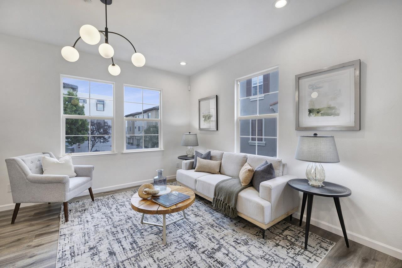 Detail Gallery Image 27 of 66 For 302 Adeline Ave, San Jose,  CA 95136 - 3 Beds | 3/1 Baths