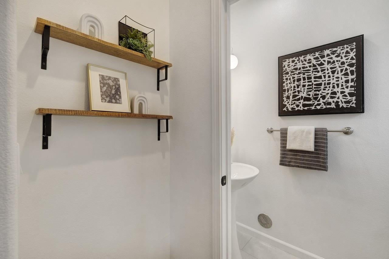 Detail Gallery Image 50 of 66 For 302 Adeline Ave, San Jose,  CA 95136 - 3 Beds | 3/1 Baths