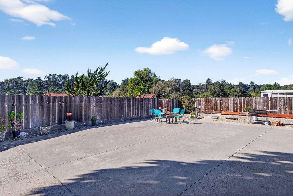 Detail Gallery Image 22 of 86 For 3485 Stable Ln, Santa Cruz,  CA 95065 - 3 Beds | 2 Baths