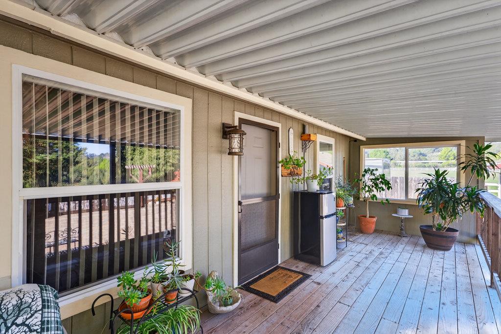 Detail Gallery Image 29 of 86 For 3485 Stable Ln, Santa Cruz,  CA 95065 - 3 Beds | 2 Baths