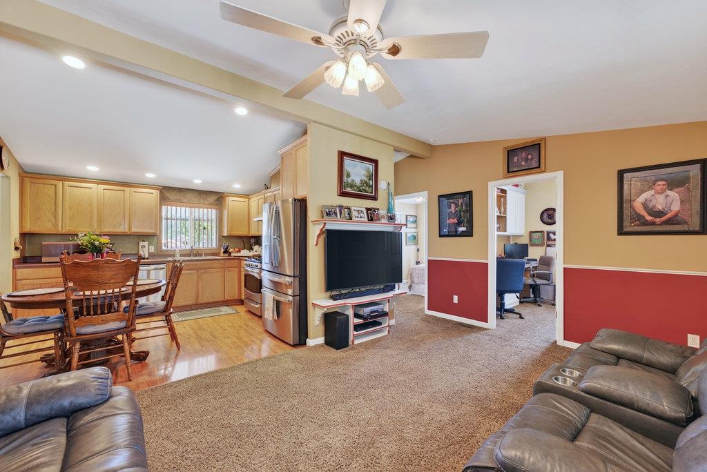 Detail Gallery Image 38 of 86 For 3485 Stable Ln, Santa Cruz,  CA 95065 - 3 Beds | 2 Baths