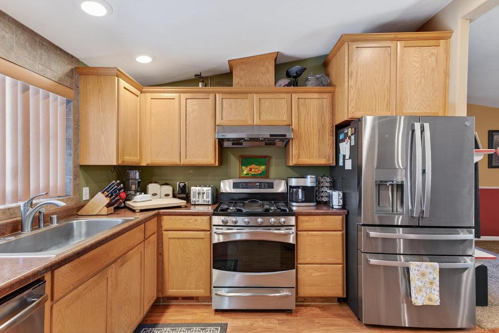 Detail Gallery Image 46 of 86 For 3485 Stable Ln, Santa Cruz,  CA 95065 - 3 Beds | 2 Baths