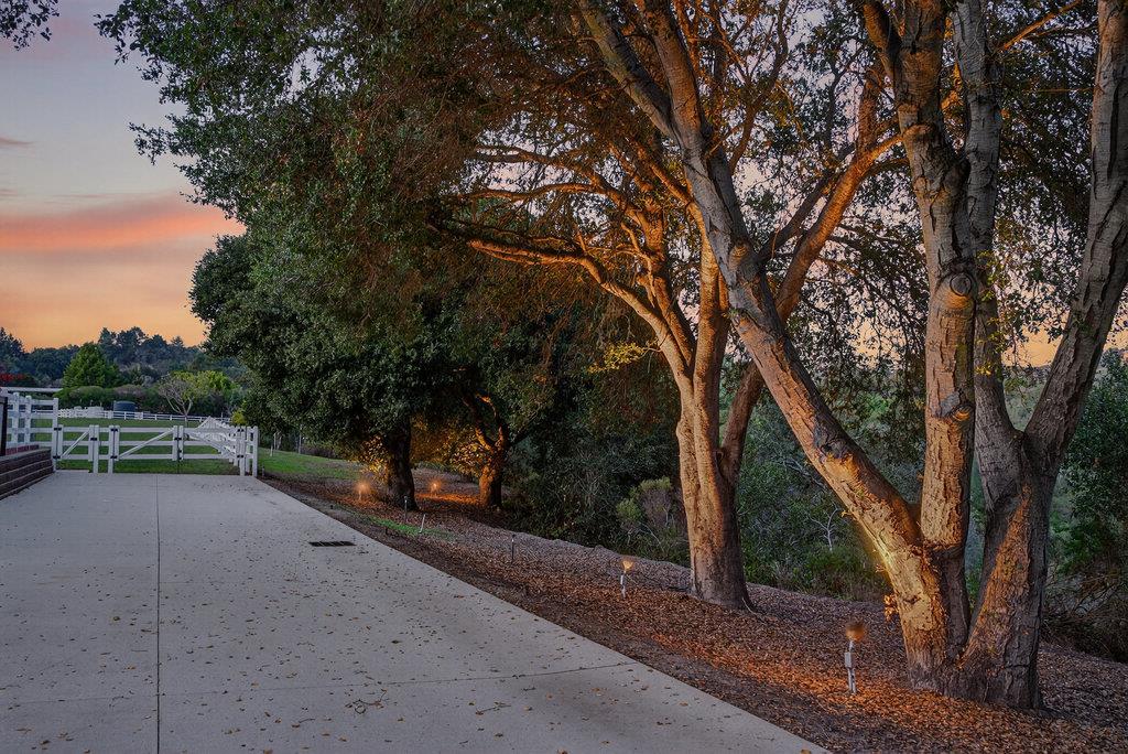 Detail Gallery Image 71 of 86 For 3485 Stable Ln, Santa Cruz,  CA 95065 - 3 Beds | 2 Baths