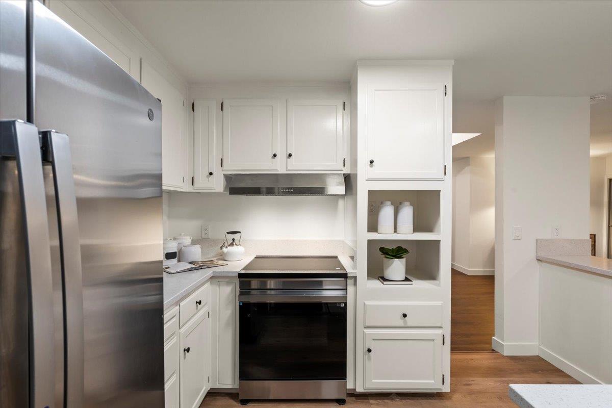 Detail Gallery Image 18 of 35 For 1167 Fairford Way, San Jose,  CA 95129 - 4 Beds | 2/1 Baths