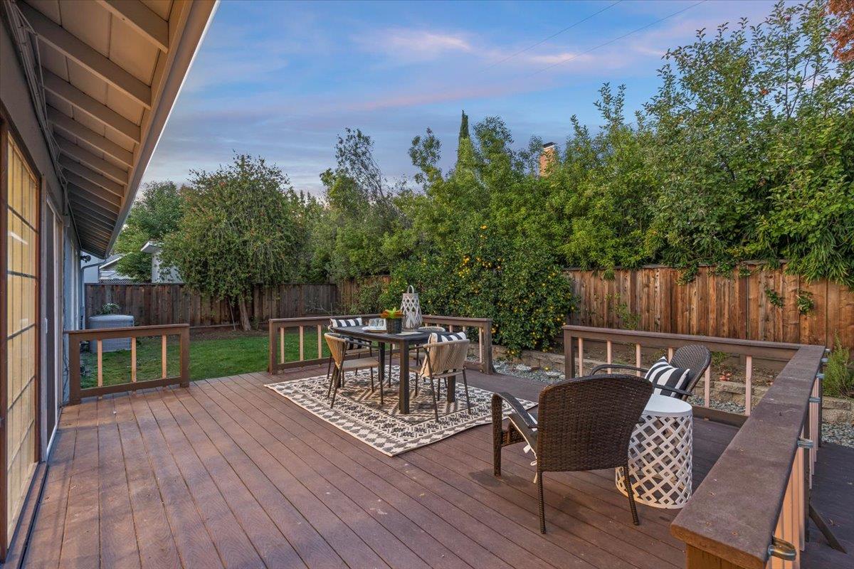 Detail Gallery Image 32 of 35 For 1167 Fairford Way, San Jose,  CA 95129 - 4 Beds | 2/1 Baths