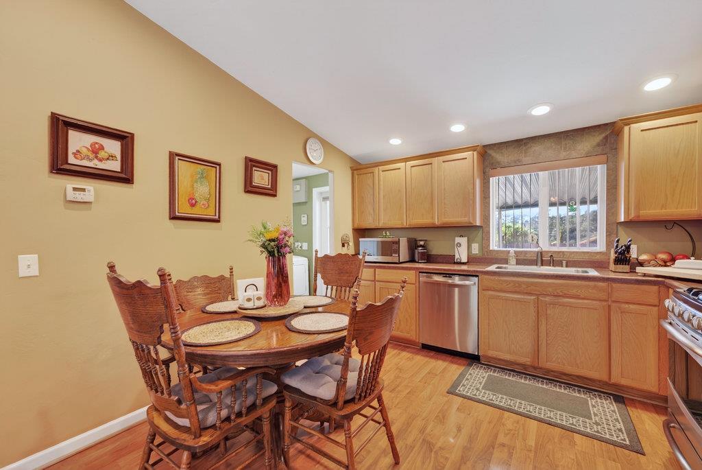 Detail Gallery Image 45 of 85 For 3485 Stable Ln, Santa Cruz,  CA 95065 - – Beds | – Baths