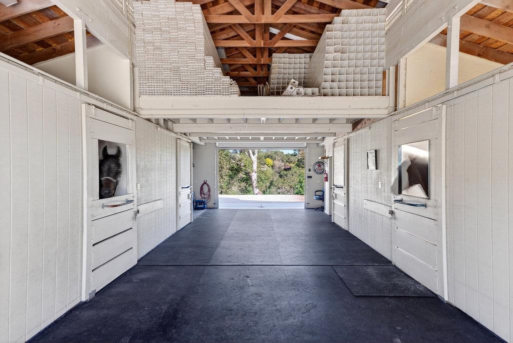 Detail Gallery Image 6 of 85 For 3485 Stable Ln, Santa Cruz,  CA 95065 - – Beds | – Baths