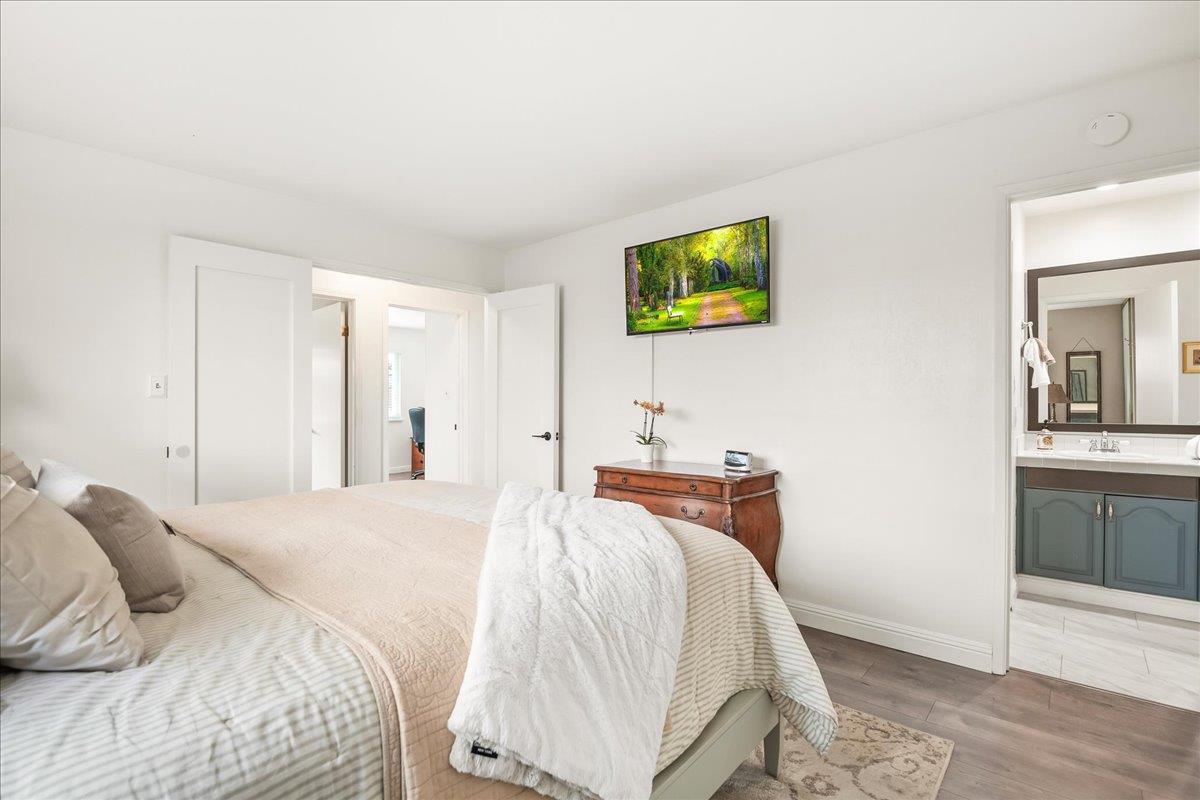 Detail Gallery Image 11 of 33 For 272 Los Palmos Way, San Jose,  CA 95119 - 5 Beds | 2/1 Baths