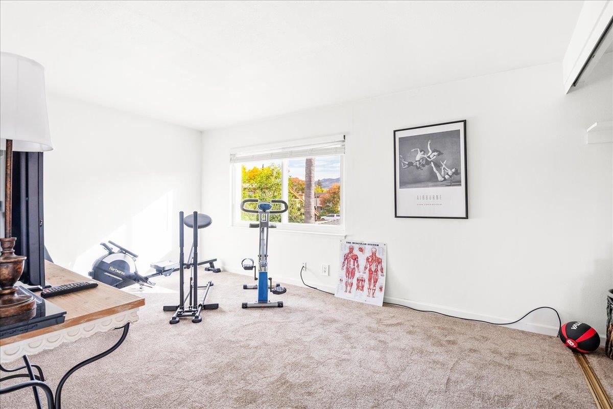 Detail Gallery Image 19 of 33 For 272 Los Palmos Way, San Jose,  CA 95119 - 5 Beds | 2/1 Baths