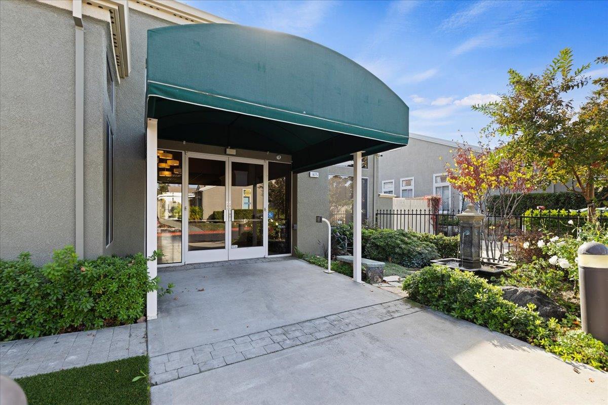 Detail Gallery Image 37 of 38 For 490 Chesapeake Ter, Brentwood,  CA 94513 - 2 Beds | 2/1 Baths