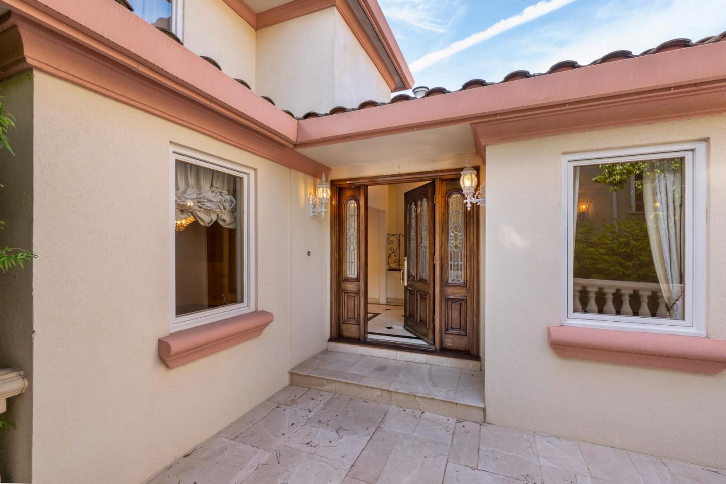 Detail Gallery Image 2 of 18 For 321 Ashton Ave, Millbrae,  CA 94030 - 0 Beds | 2/1 Baths