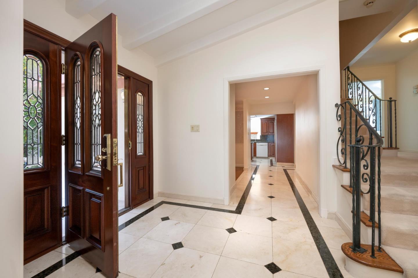 Detail Gallery Image 3 of 18 For 321 Ashton Ave, Millbrae,  CA 94030 - 0 Beds | 2/1 Baths