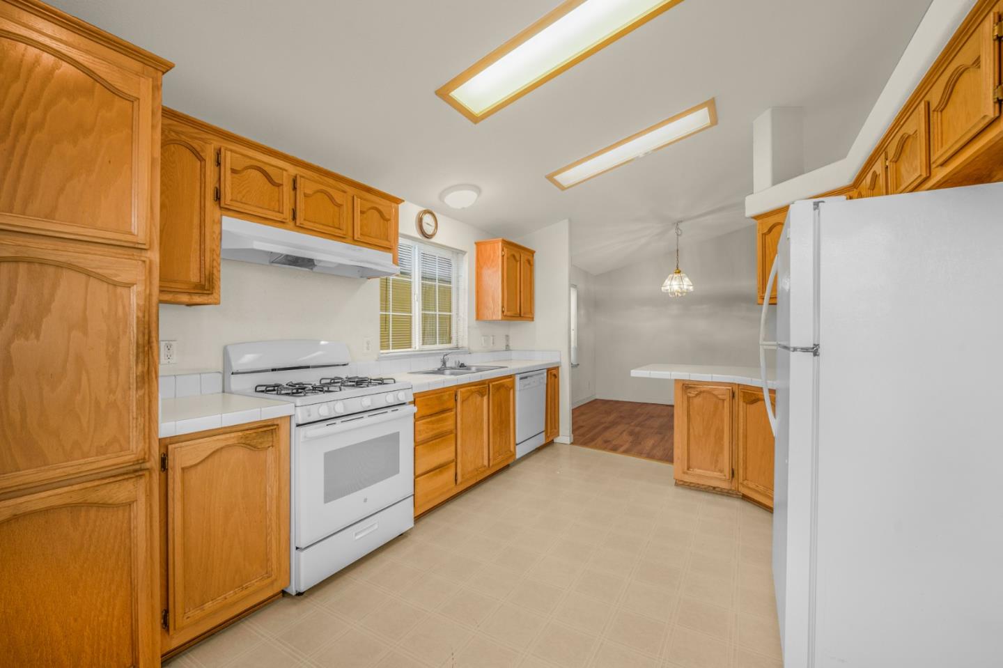 Detail Gallery Image 8 of 27 For 1515 N Milpitas Blvd #97,  Milpitas,  CA 95035 - 2 Beds | 2 Baths