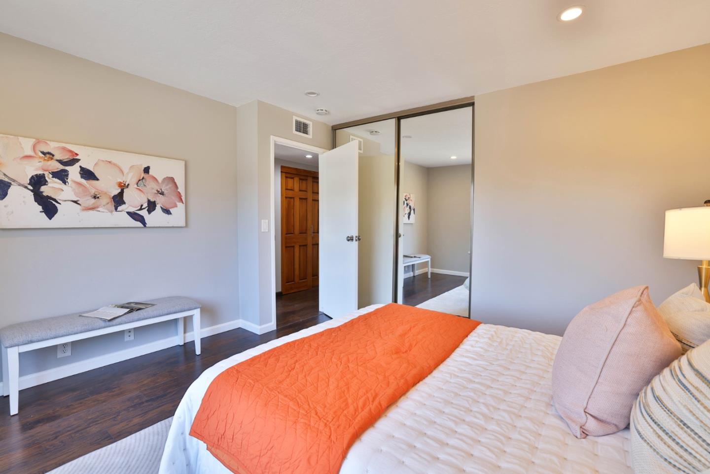 Detail Gallery Image 14 of 74 For 1458 Hudson St #116,  Redwood City,  CA 94061 - 2 Beds | 1 Baths
