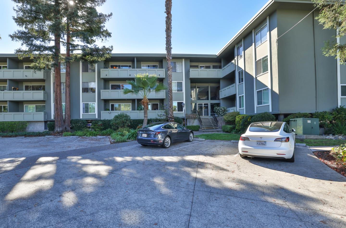 Detail Gallery Image 24 of 74 For 1458 Hudson St #116,  Redwood City,  CA 94061 - 2 Beds | 1 Baths