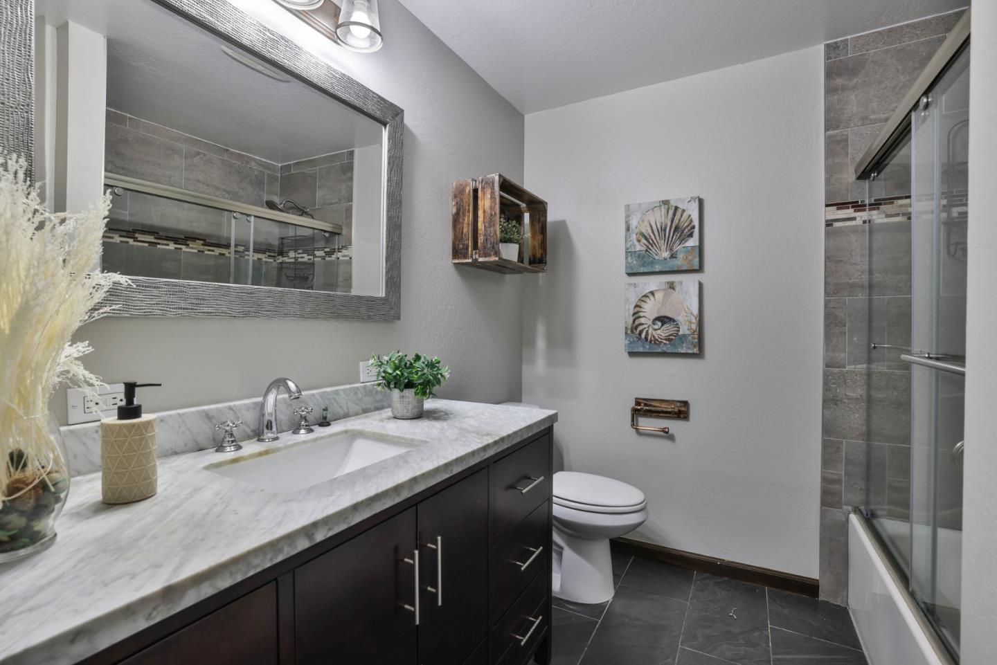 Detail Gallery Image 53 of 74 For 1458 Hudson St #116,  Redwood City,  CA 94061 - 2 Beds | 1 Baths