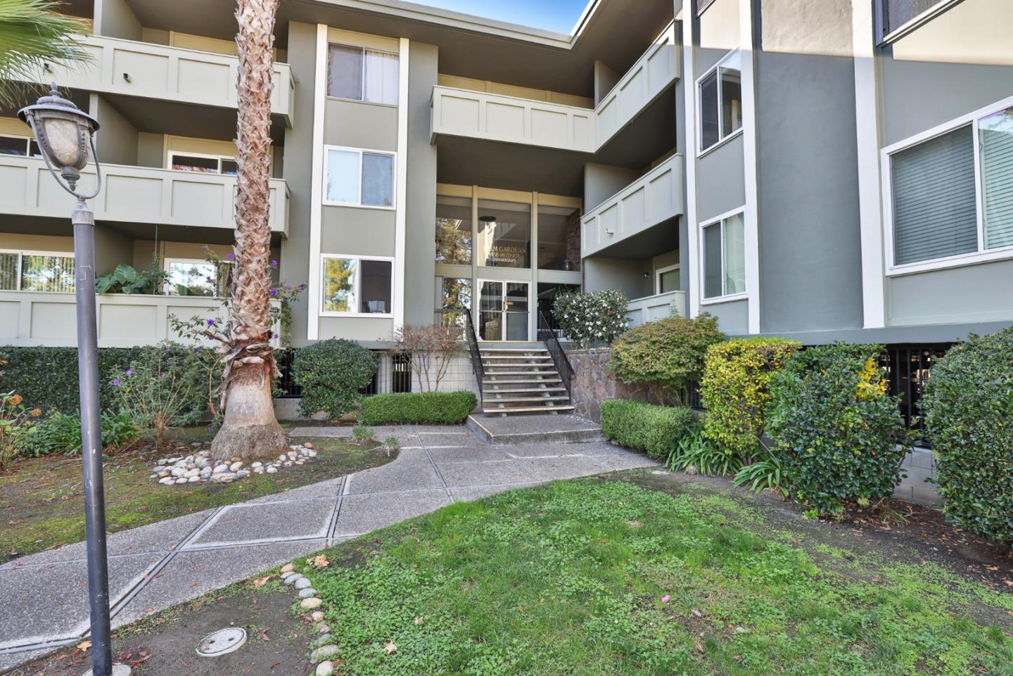 Detail Gallery Image 55 of 74 For 1458 Hudson St #116,  Redwood City,  CA 94061 - 2 Beds | 1 Baths