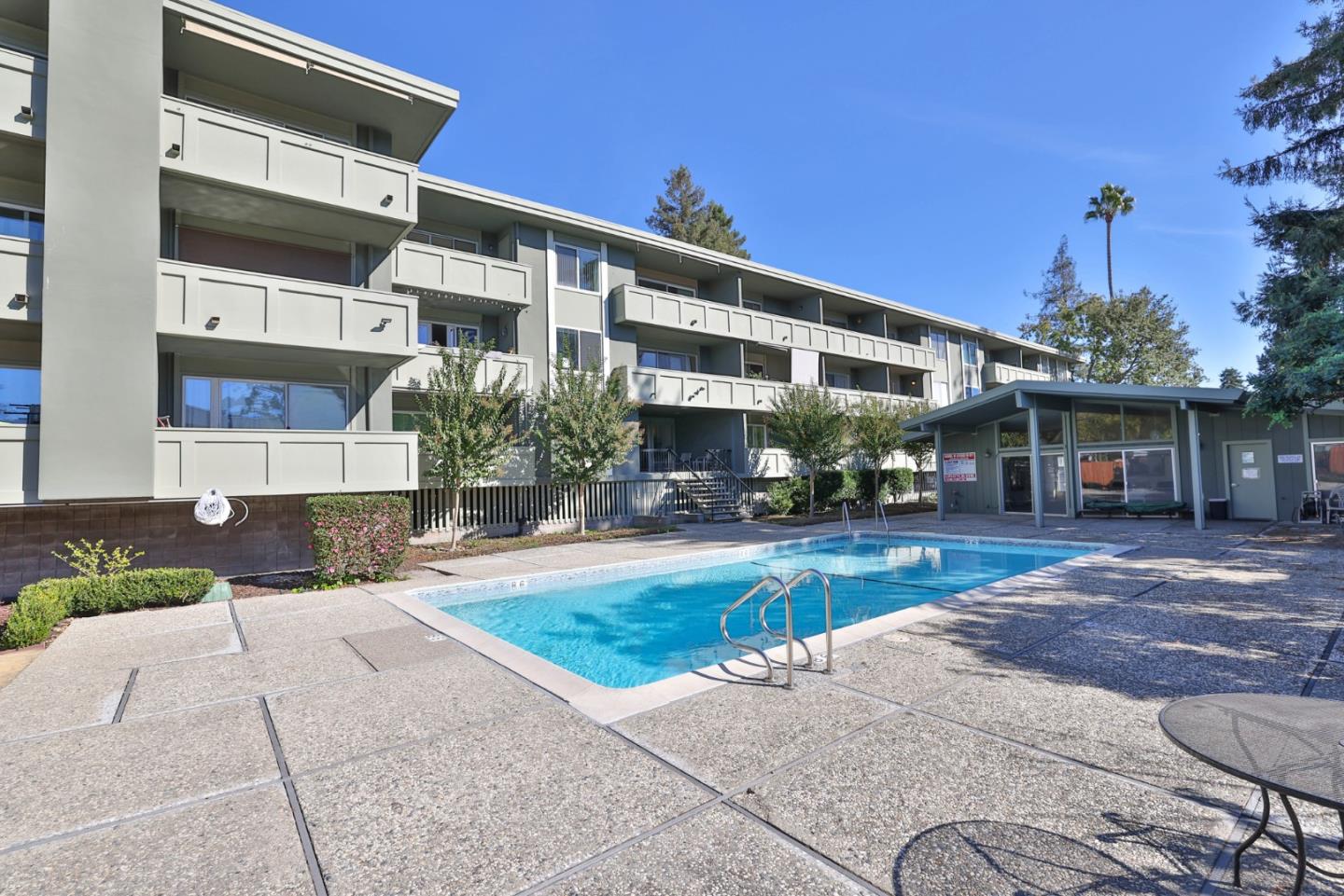 Detail Gallery Image 65 of 74 For 1458 Hudson St #116,  Redwood City,  CA 94061 - 2 Beds | 1 Baths