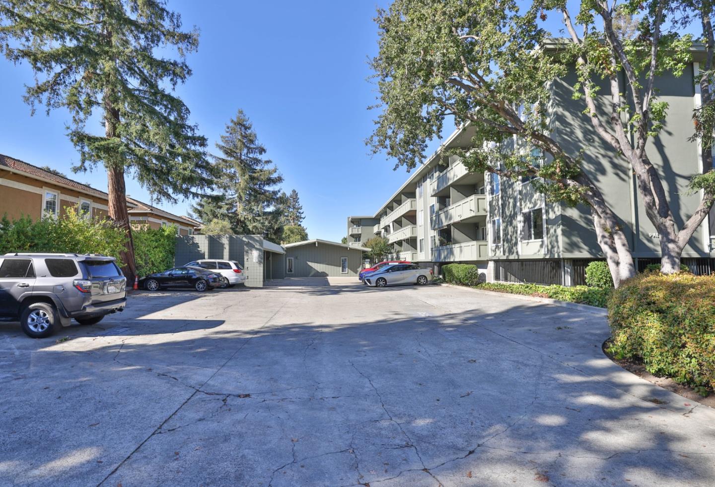 Detail Gallery Image 82 of 84 For 1458 Hudson St #116,  Redwood City,  CA 94061 - 2 Beds | 1 Baths