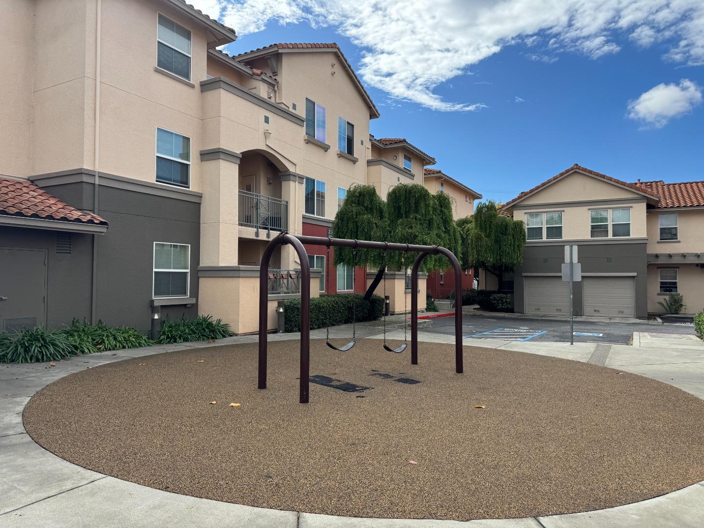 Detail Gallery Image 17 of 20 For 2177 Alum Rock Ave #128,  San Jose,  CA 95116 - 2 Beds | 2 Baths