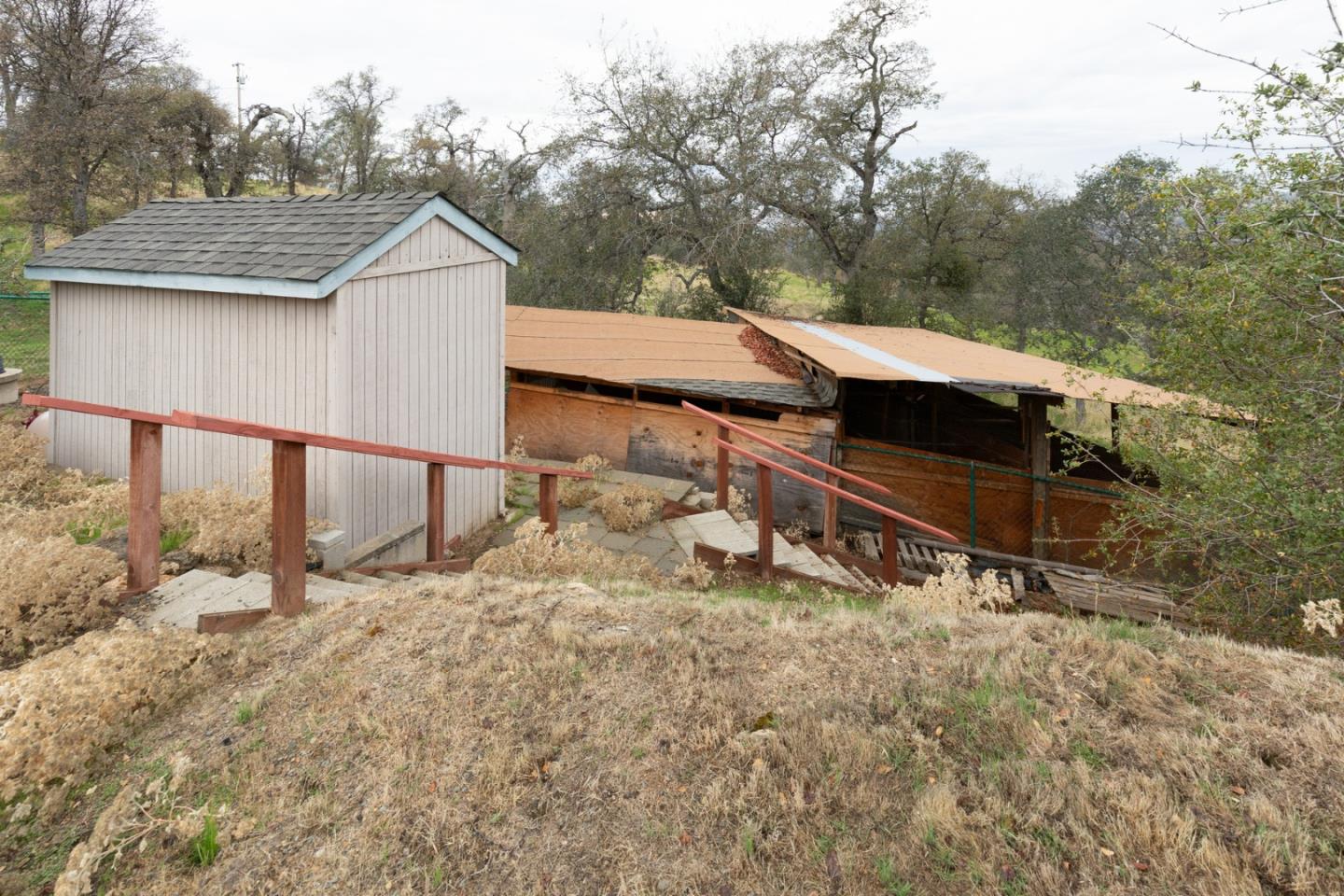 Detail Gallery Image 14 of 65 For 41508 Roaring River Ct, Coarsegold,  CA 93614 - 3 Beds | 2 Baths