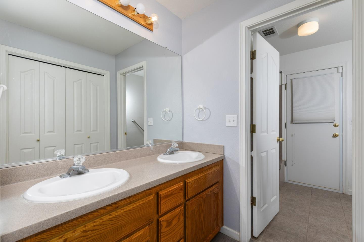 Detail Gallery Image 45 of 65 For 41508 Roaring River Ct, Coarsegold,  CA 93614 - 3 Beds | 2 Baths