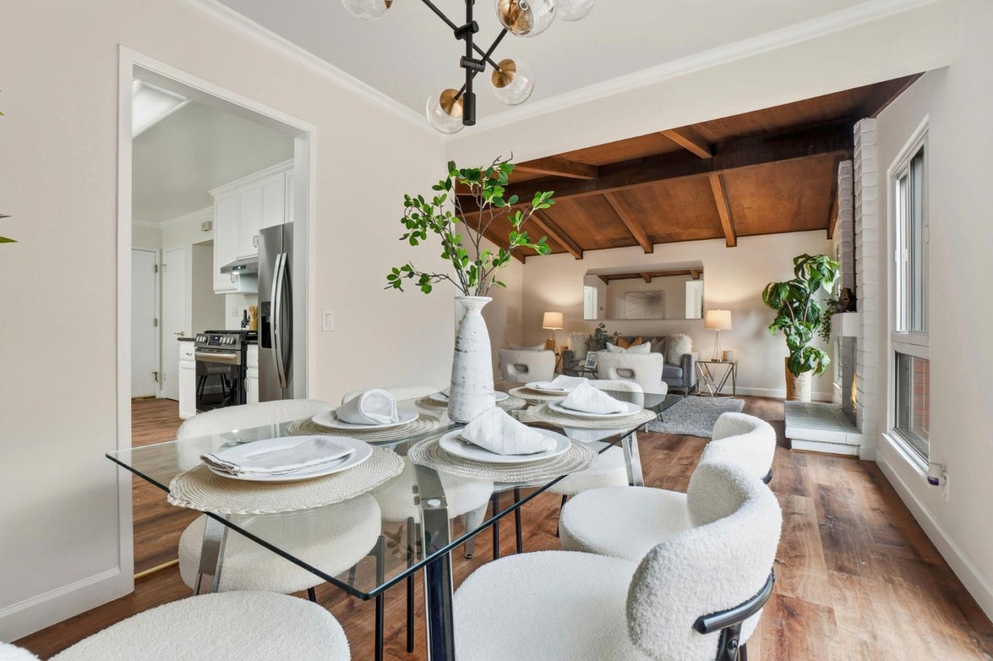 Detail Gallery Image 20 of 37 For 844 King Dr, Daly City,  CA 94015 - 3 Beds | 1/1 Baths