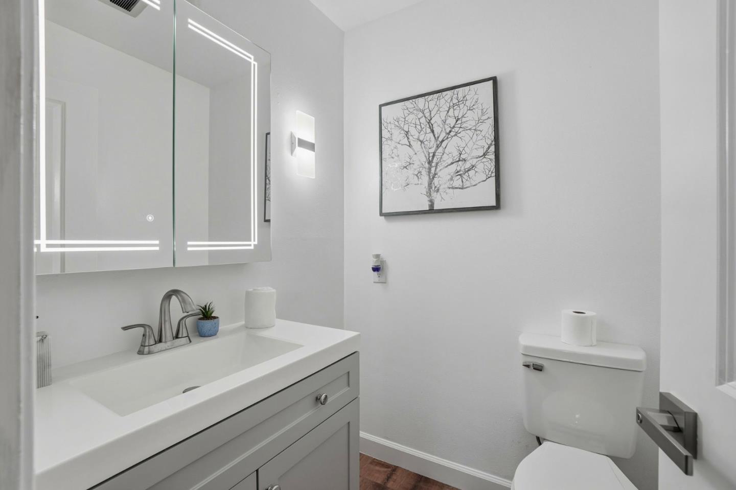 Detail Gallery Image 34 of 37 For 844 King Dr, Daly City,  CA 94015 - 3 Beds | 1/1 Baths