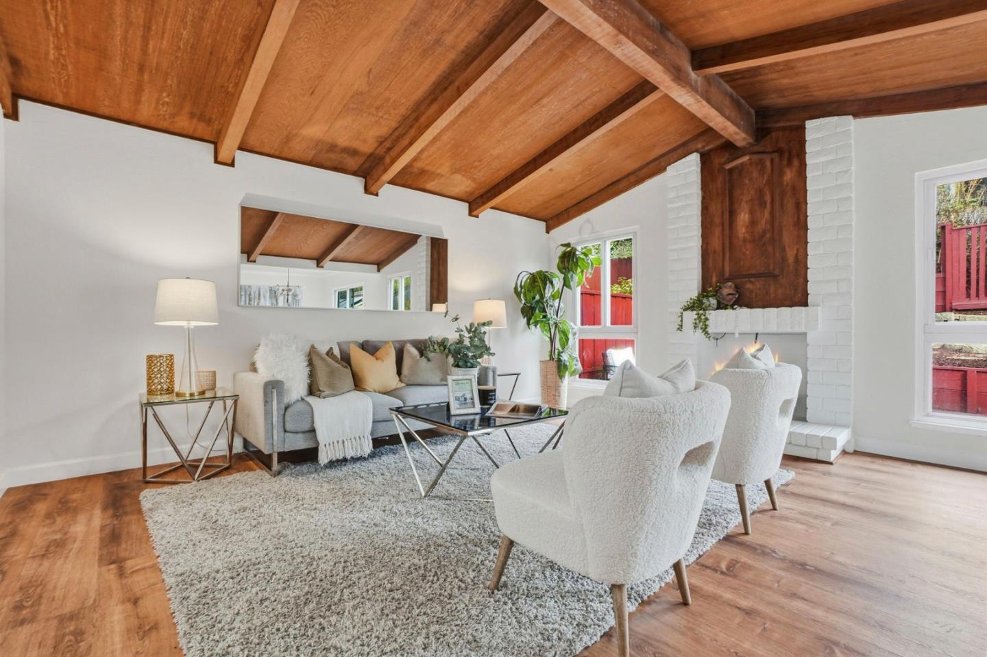 Detail Gallery Image 8 of 37 For 844 King Dr, Daly City,  CA 94015 - 3 Beds | 1/1 Baths