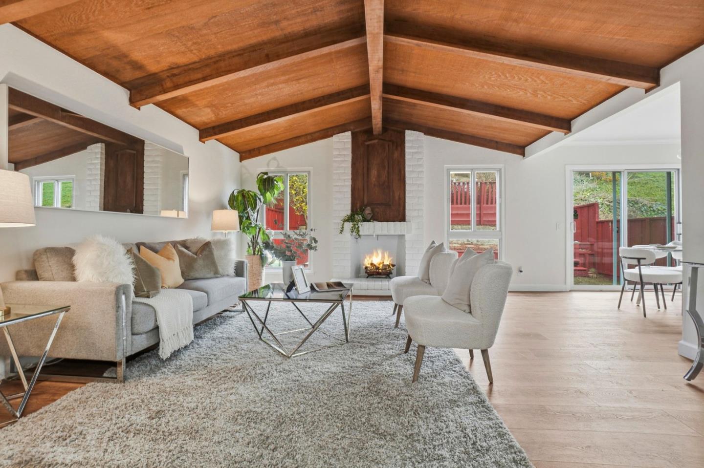 Detail Gallery Image 9 of 37 For 844 King Dr, Daly City,  CA 94015 - 3 Beds | 1/1 Baths