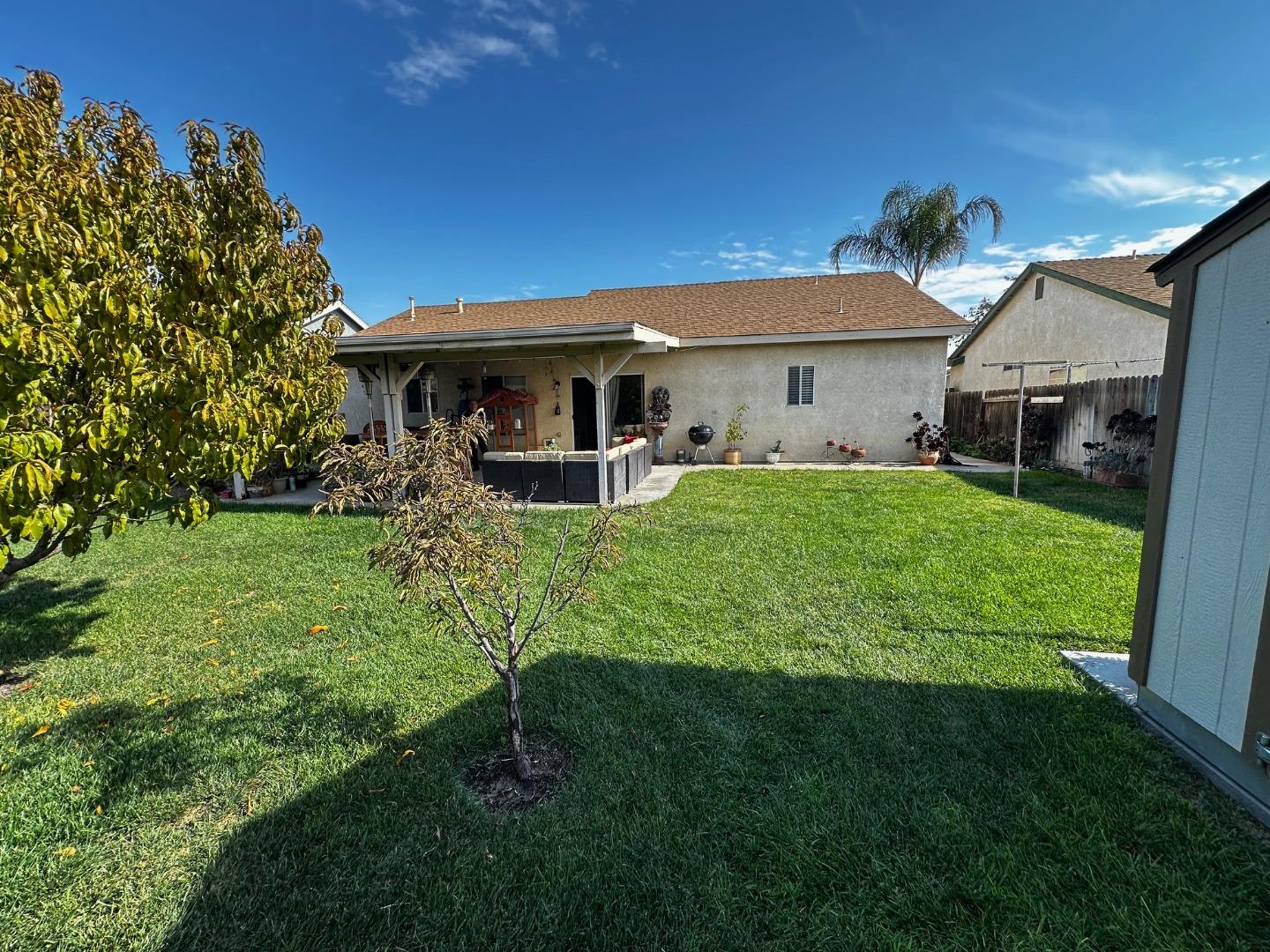 Detail Gallery Image 11 of 30 For 831 El Pinal Ln, Los Banos,  CA 93635 - 3 Beds | 2 Baths