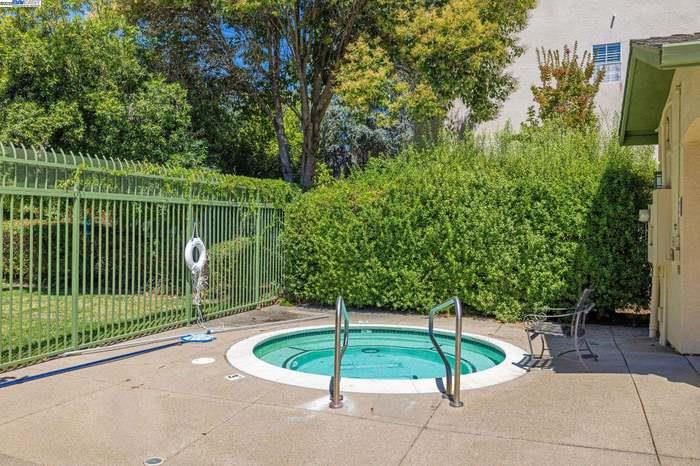 Detail Gallery Image 27 of 42 For 38780 Tyson Ln 305c,  Fremont,  CA 94536 - 1 Beds | 1 Baths