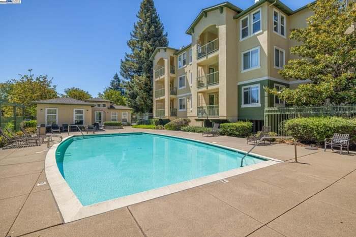 Detail Gallery Image 28 of 42 For 38780 Tyson Ln 305c,  Fremont,  CA 94536 - 1 Beds | 1 Baths