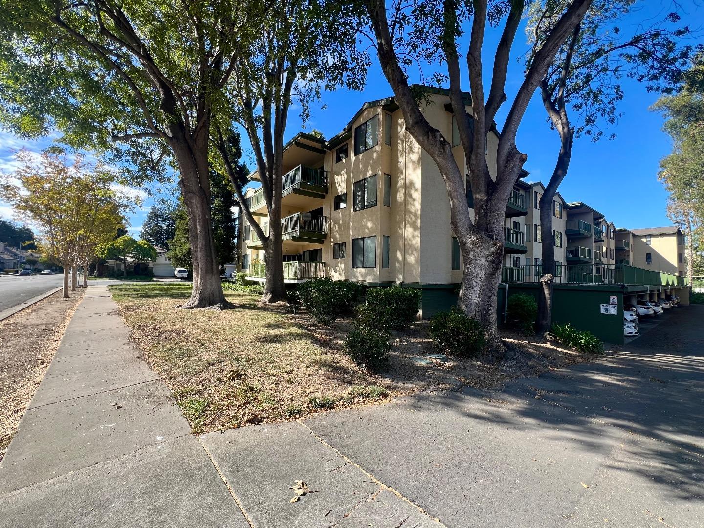 Detail Gallery Image 39 of 42 For 38780 Tyson Ln 305c,  Fremont,  CA 94536 - 1 Beds | 1 Baths