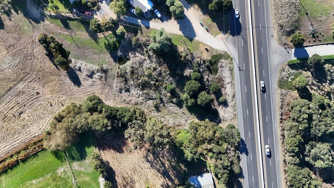 Detail Gallery Image 8 of 13 For 10706 Country Meadows Rd, Salinas,  CA 93907 - – Beds | – Baths