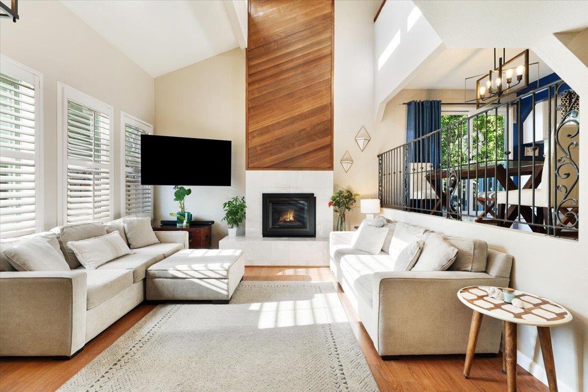 Detail Gallery Image 4 of 40 For 2127 Penasquitas Dr, Aptos,  CA 95003 - 2 Beds | 2 Baths