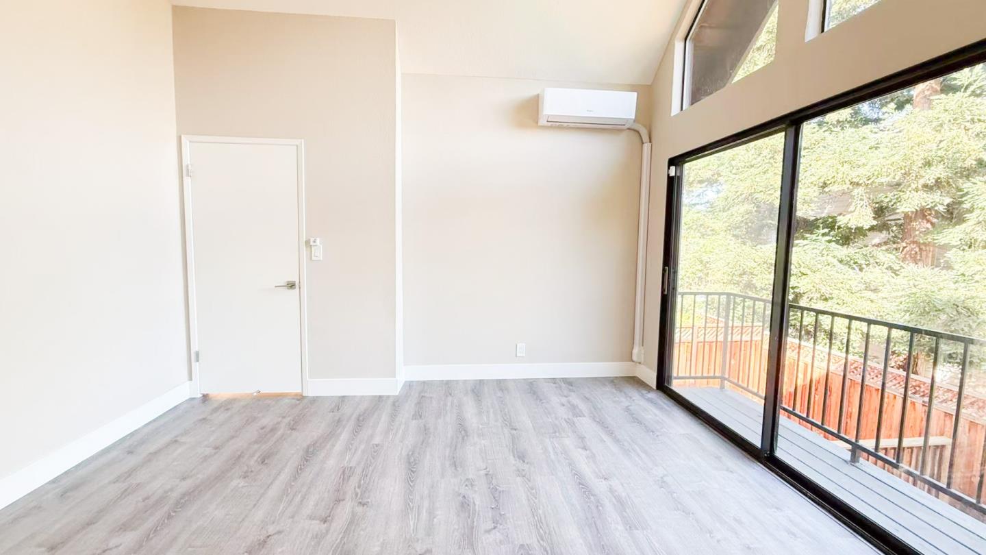 Detail Gallery Image 21 of 26 For 1734 W El Camino Real #7,  Mountain View,  CA 94040 - 2 Beds | 1/1 Baths